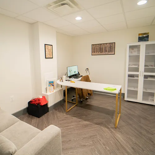 Modern Oral & Facial Surgery interior