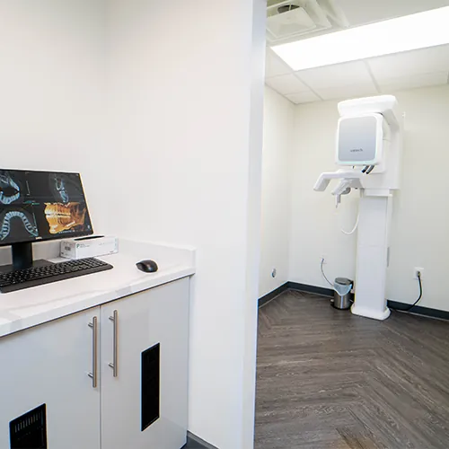 Modern Oral & Facial Surgery interior